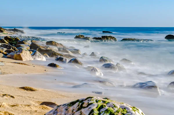 Capa Marinha Oceano Atlântico Com Praias Rochosas Portugal — Fotografia de Stock
