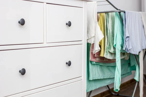 White Chest Drawers Room Next Clothes Dryer — Stock Photo, Image