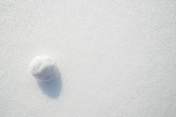 Snöboll Bakgrund Ren Vit Snö Frostig Solig Dag — Stockfoto