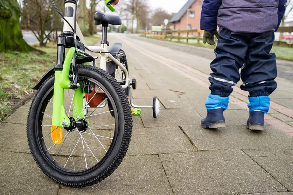 Boy Went Far Away His Parents Bicycle Got Lost Got — Stock Photo, Image