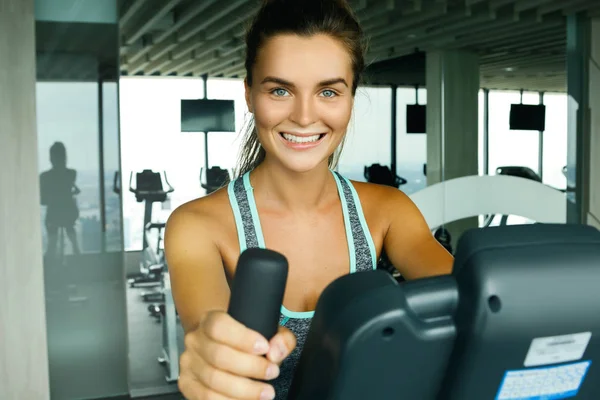 Happy Woman Her Workout Gym — Stock Photo, Image