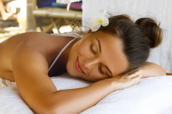 Beautiful Satisfied Woman Massage — Stock Photo, Image