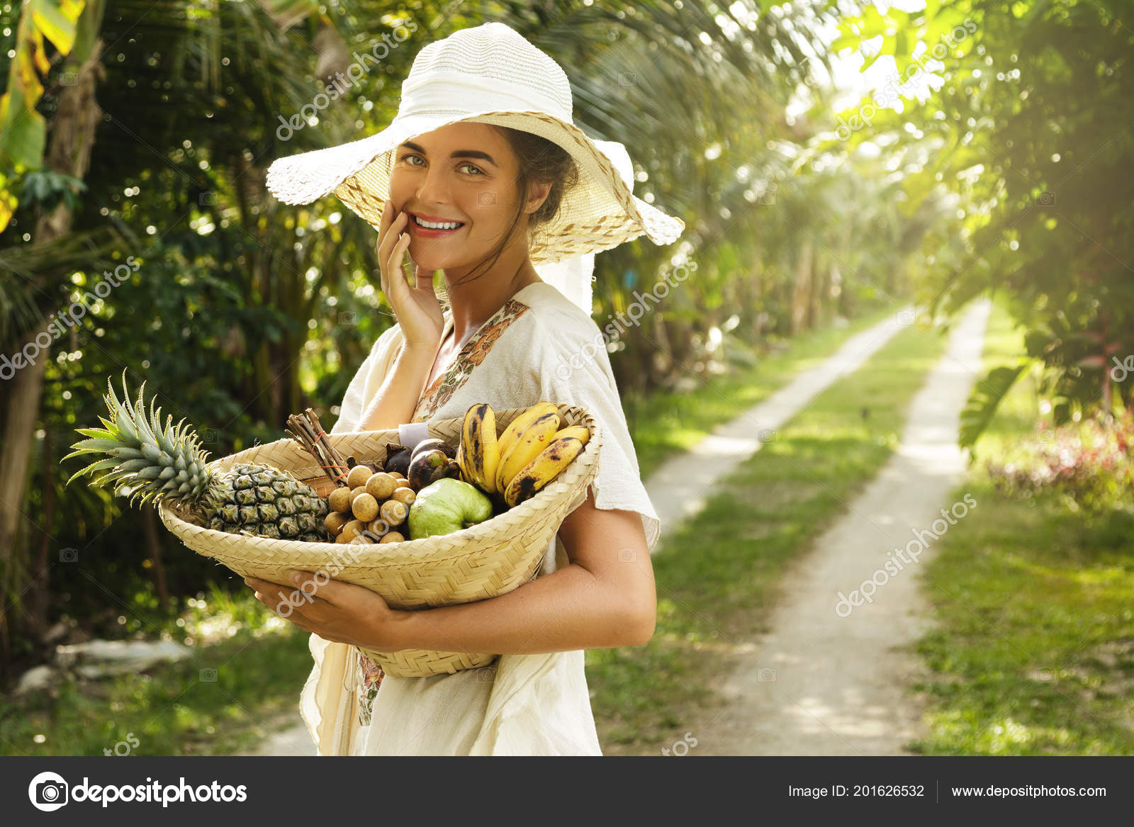 basket hat