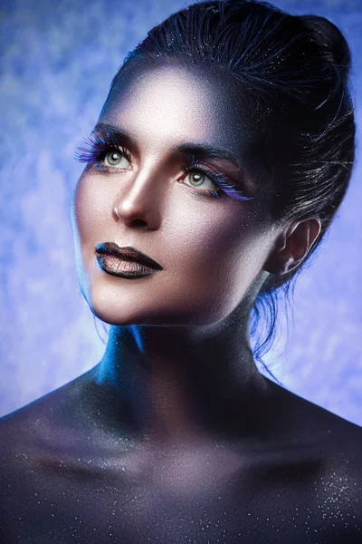 Retrato Mulher Bonita Com Uma Maquiagem Criativa Arte Corporal — Fotografia de Stock
