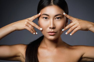 Güzel Asyalı kadın portresi 