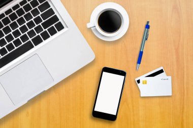 üstten görünüm bilgisayar nootebook ahşap arka plan üzerinde