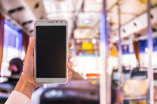 Modern cihazlarla, dijital bilgisayar ve cep telefonu çalışma iş