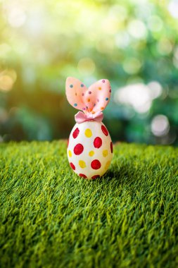 Paskalya yumurtaları tavşan sevimli yaratıcı