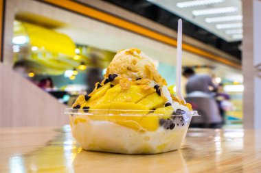 dondurma kompozisyon ile lezzetli dondurma waffle