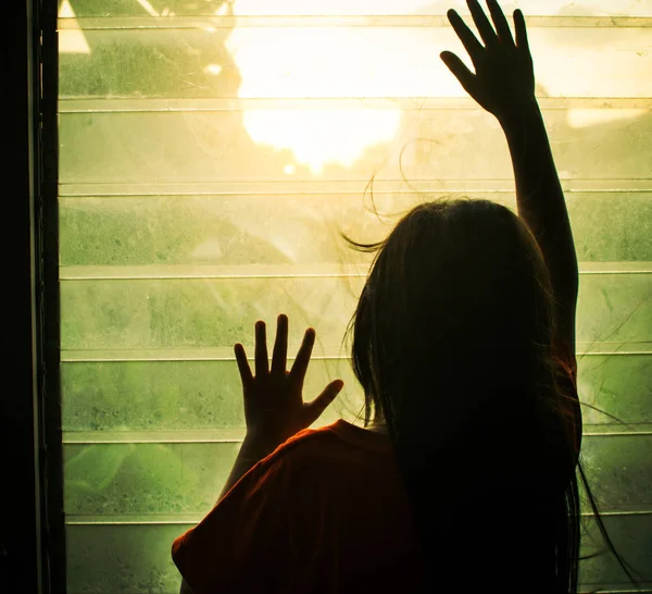 Mujeres Solitarias Hombre Solo Una Habitación Vacía — Foto de Stock