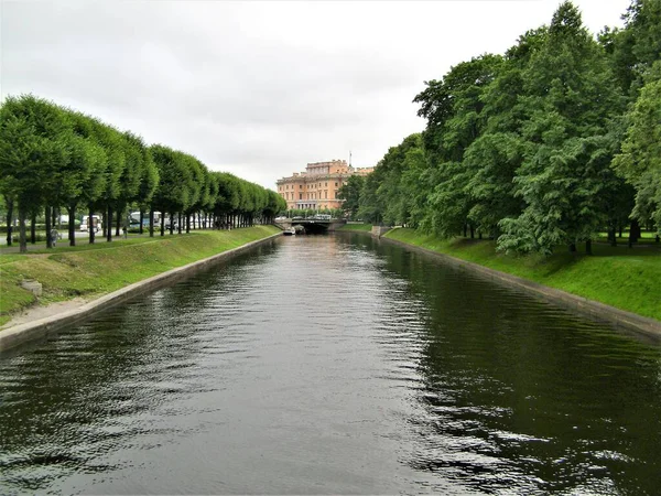 Vista Del Río Palacio San Petersburgo — Foto de Stock