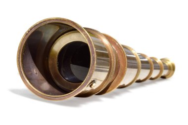Teleskop dürbün pirinç retro izole antika objektif
