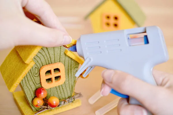 Hot glue gun tinker handwork home autumn decorating — Stock Photo, Image