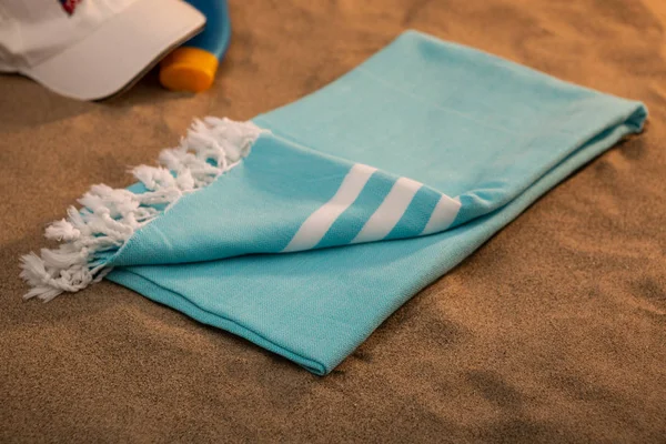 Handwoven hamam Türk pamuklu havlu sahilde