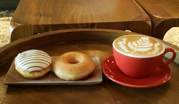 Délicieux Beignets Une Tasse Cappuccino — Photo