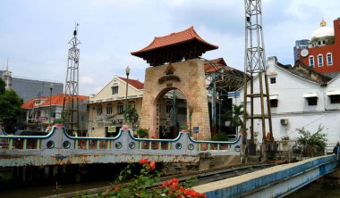 Jakarta, Indonesia - November 9, 2017: Passer Baroe (Pasar Baru), the oldest shopping district in Jakarta. Known as Jakarta Little India.