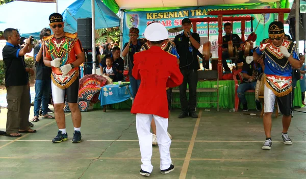 Jacarta Indonésia Maio 2018 Homem Membro Grupo Ssm Dançando Kubro — Fotografia de Stock