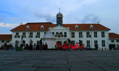 Jakarta, Endonezya - 16 Mayıs 2018: Jakarta Tarih Fatahillah Müzesi veya Batavia Müzesi olarak da bilinen Müzesi (müze Sejarah Jakarta). Old Town (Kota Tua da bilinir) Jakarta yer alan.