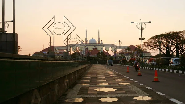 Fotos de Jalan raya de stock, Jalan raya imágenes libres de 