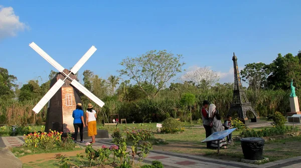 Yogyakarta Indonesia Septiembre 2018 Vista Del World Landmarks Merapi Park —  Fotos de Stock