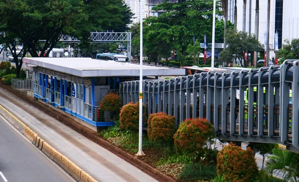 Yakarta Indonesia Marzo 2019 Refugio Bundaran Senayan Transyakarta Parada Autobús — Foto de Stock