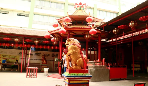 Jakarta Indonesia April 2019 Patung Singa Kuil Dharma Bhakti Vihara — Stok Foto