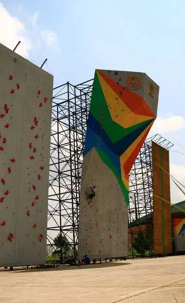 Bogor Indonesien April 2019 Jemand Kletterte Auf Kletterwände Pakansari Stadion — Stockfoto