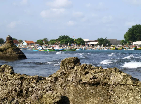 Serang Indonésia Maio 2019 Recife Coral Com Fundo Barcos Pesca — Fotografia de Stock