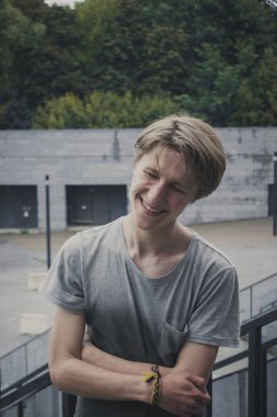 Genç bir adamın portresi