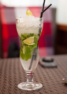 Kafede içki Mojito soğutma