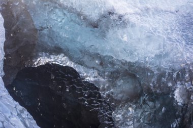 Gizemli ve çarpıcı Vatnajkull buzul yaklaşıyor