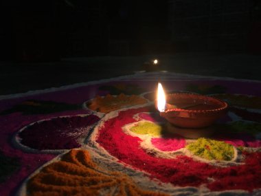 Kraker Diwali kutlamalar sırasında Hindistan ateş