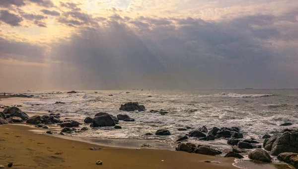 "Рассвет" на берегу моря — стоковое фото