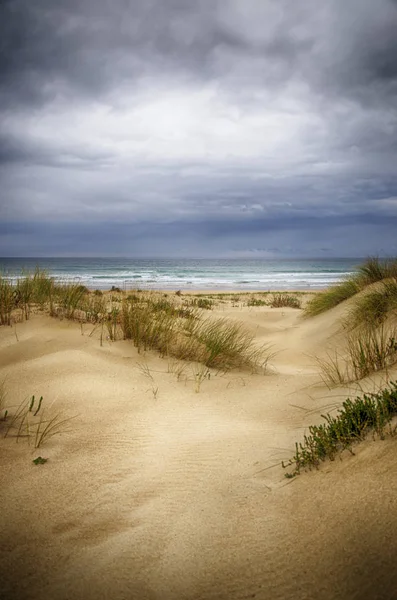 Zúčtování Bouře Nad Pláž Při Západu Slunce — Stock fotografie