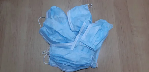 Surgical mask with rubber straps
