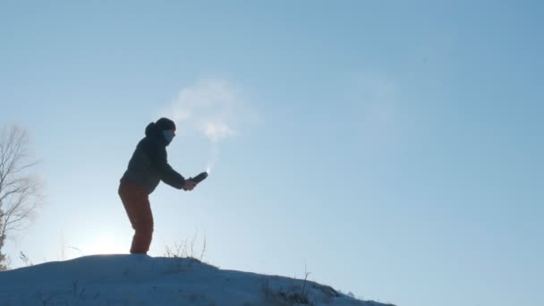 Het experiment van kokend water op een lage temperatuur. — Stockvideo