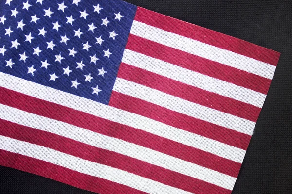 Amerikan bayrağı siyah arka plan
