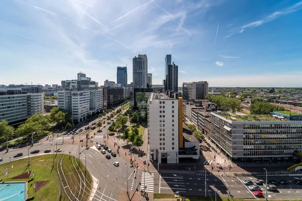 Rotterdam Nederland Juni 2019 Gebouwen Blauwe Lucht — Stockfoto