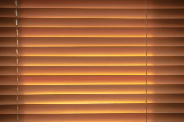 Wooden Horizontal Blinds Closed Cracks Break Rays Setting Sun Texture — Stock Photo, Image