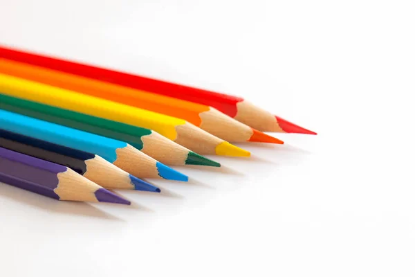 Pencils Colors Rainbow Lies White Background Sharpened Pencils Bright Colors — Stock Photo, Image