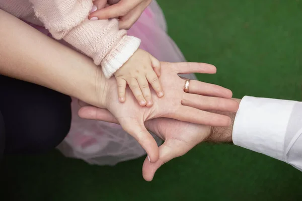 Hands Dad Mom Baby Together Family Concept Loving Parents Happy — Stock Photo, Image