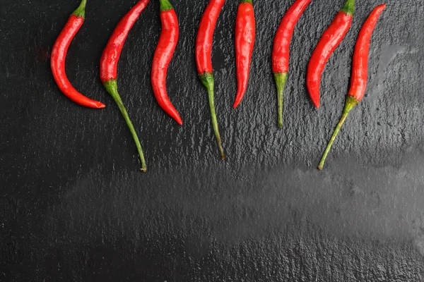 Rama Dużo Ostry Przyprawa Hot Chili Czerwony Pieprz Cayenne Mokrymi — Zdjęcie stockowe