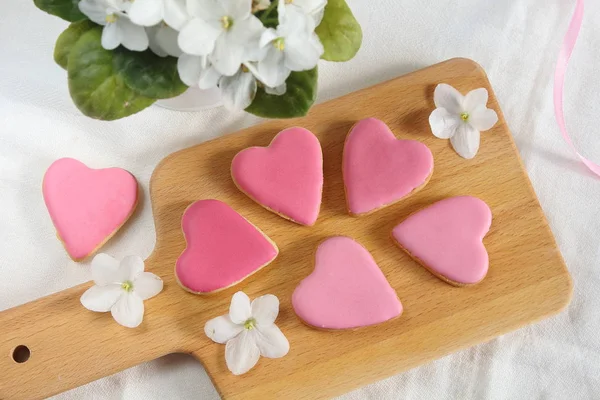 Muito Feminino Flat Lay Com Suavemente Rosa Corações Biscoitos Com — Fotografia de Stock
