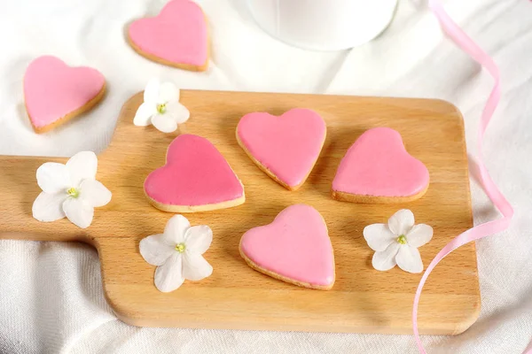 Estilo Muito Feminino Plana Com Biscoitos Corações Suavemente Rosa Biscoitos — Fotografia de Stock