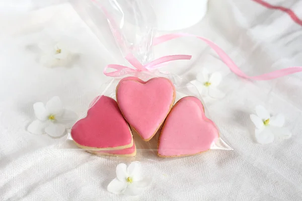 Pretty Girlish Flat Lay Style Gently Pink Hearts Biscuits Cookies — стоковое фото