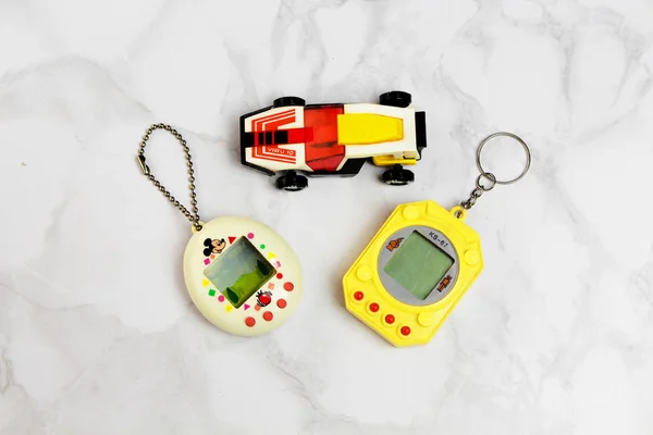 San Pietroburgo Russia Marzo 2019 Vecchio Gioco Retrò Tamagotchi Sfondo — Foto Stock