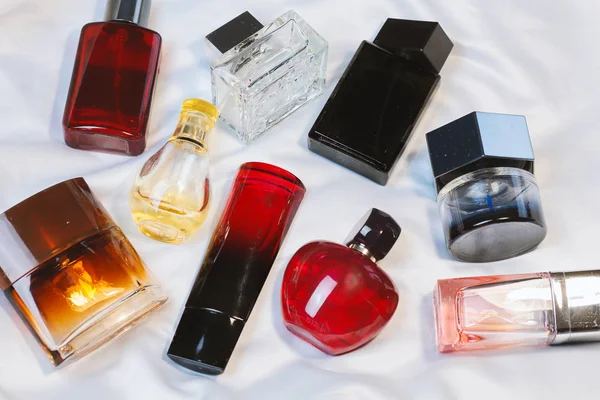 Colorful Fashion Trendy Bottles Perfume Toilet Water Fragrances Lie Silver — ストック写真