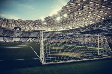 Kiev, Ukrayna - 26 Mayıs 2018: Görünüm içinde 2018 önce Milli Güvenlik Olimpiyskiy stadyum Uefa Şampiyonlar Ligi Finali maç Real Madrid ve Liverpool Kiev, Ukrayna arasında
