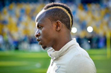 Kiev, Ukrayna - 26 Mayıs 2018: Sadio Mane ve eğitim 2018 Uefa Şampiyonlar Ligi final maçında Real Madrid ve Liverpool, Ukrayna arasında önce bir Liverpool futbol oyuncuları