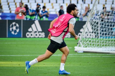 Kiev, Ukrayna - 26 Mayıs 2018: Mohamed Salah ve eğitim 2018 Uefa Şampiyonlar Ligi final maçında Real Madrid ve Liverpool, Ukrayna arasında önce bir Liverpool futbol oyuncuları